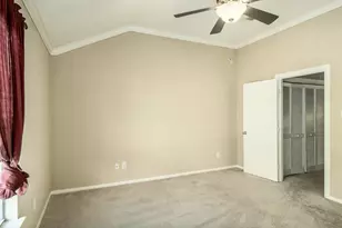 1273 W 17th St, Houston, TX 77008 - Photo 5