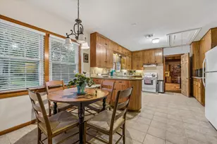 26 W Rivercrest Dr, Houston, TX 77042 - Photo 15