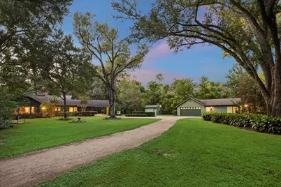 26 W Rivercrest Drive, Houston, TX 77042 - Photo 1