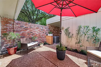 437 Bendwood Drive, Houston, TX 77024 - Photo 37