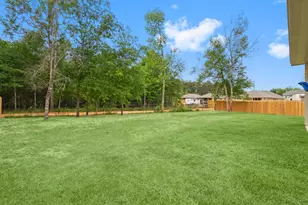 12259 N Chestnut Hls Dr, Conroe, TX 77303 - Photo 21