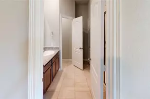 707 Thicket Bluff Dr, Houston, TX 77336 - Photo 31