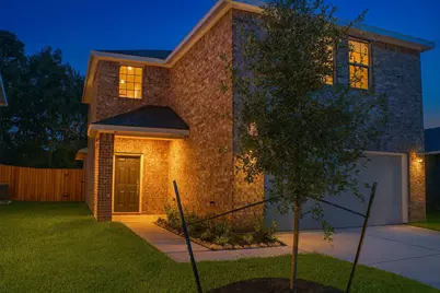 707 Thicket Bluff Drive, Houston, TX 77336 - Photo 1