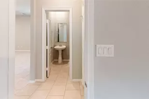 707 Thicket Bluff Dr, Houston, TX 77336 - Photo 29