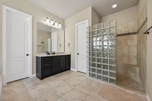 17215 Sages Ravine Dr, Humble, TX 77346 - Photo 31