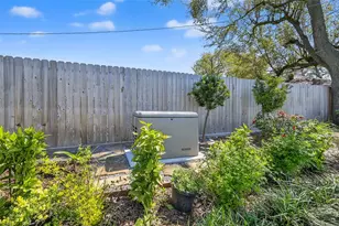 4325 Willowbend Blvd, Houston, TX 77035 - Photo 31