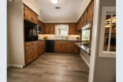 201 Verna Street, Jasper, TX 75951 - Photo 9