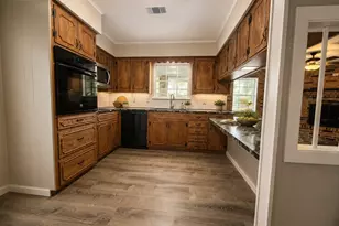 201 Verna St, Jasper, TX 75951 - Photo 9