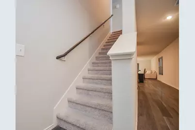 2250 Yelverton Terrace Trl, Houston, TX 77373 - Photo 19