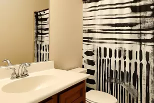 8706 Stowe Creek Ln, Missouri City, TX 77459 - Photo 25