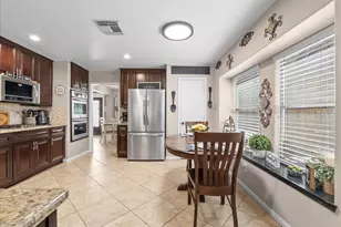 1207 Shadowbend St, Pearland, TX 77581 - Photo 13