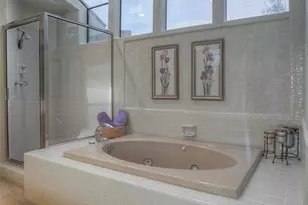 1511 W Lake Shores Circle, Huntsville, TX 77340 - Photo 27