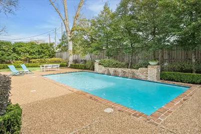 3616 Meadow Lake Lane, Houston, TX 77027 - Photo 31