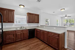 233 Beatrice St, La Marque, TX 77568 - Photo 7