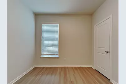 15419 Maple Terrace Drive, Conroe, TX 77303 - Photo 11