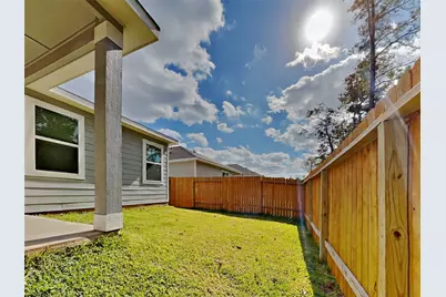 15419 Maple Terrace Drive, Conroe, TX 77303 - Photo 17