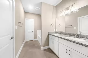 9710 Tuffly St, Houston, TX 77029 - Photo 17