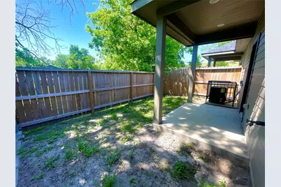 9710 Tuffly Street #B, Houston, TX 77029 - Photo 33