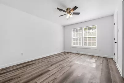 111 Calvin Street, Pasadena, TX 77506 - Photo 15