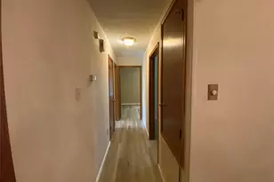 3534 Woodmere Ln, Sugar Land, TX 77478 - Photo 3