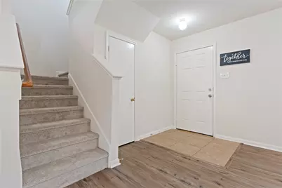 3910 Brighton Springs Lane, Katy, TX 77449 - Photo 5