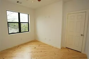 4102 McKinney St, Houston, TX 77023 - Photo 17