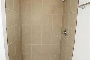 4102 McKinney St, Houston, TX 77023 - Photo 13