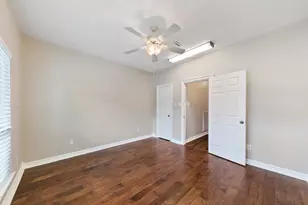 15935 Parkchester Dr, Houston, TX 77062 - Photo 11