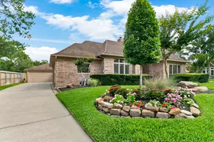 15935 Parkchester Dr, Houston, TX 77062 - Photo 23