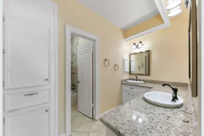 15935 Parkchester Drive, Houston, TX 77062 - Photo 9