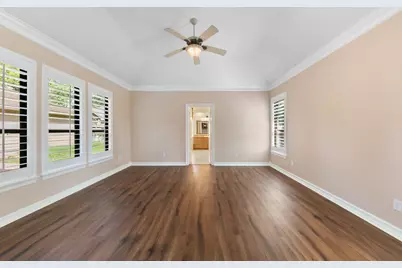 15935 Parkchester Drive, Houston, TX 77062 - Photo 19