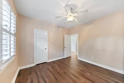 15935 Parkchester Drive, Houston, TX 77062 - Photo 11