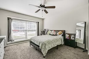 1813 Meadowview Dr, Alvin, TX 77511 - Photo 29