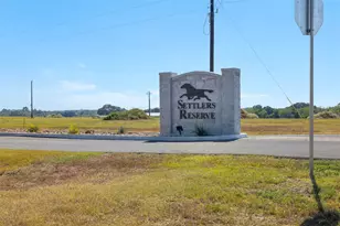 310 El Dorado Ct Lot 7, Cat Spring, TX 78933 - Photo 3