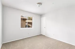 7310 Maple Walk Dr, Humble, TX 77346 - Photo 9