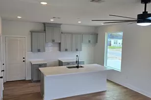 4501 Newberry St, Houston, TX 77051 - Photo 9