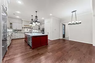 727 Baker Dr, Tomball, TX 77375 - Photo 11