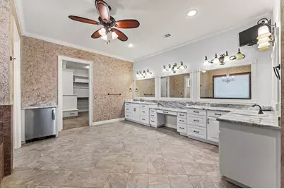 727 Baker Drive, Tomball, TX 77375 - Photo 19