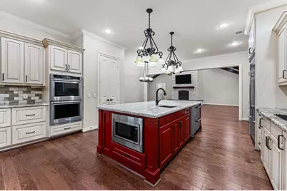 727 Baker Drive, Tomball, TX 77375 - Photo 13