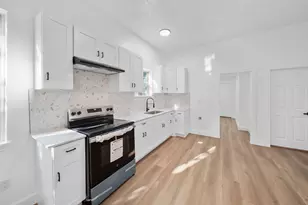 2407 Pannell St, Houston, TX 77026 - Photo 9