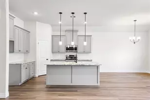 11827 Serena's Song Dr, Montgomery, TX 77318 - Photo 7