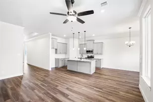 11827 Serena's Song Dr, Montgomery, TX 77318 - Photo 9