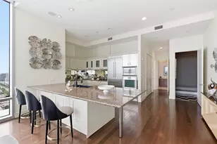 2727 Kirby Dr, Houston, TX 77098 - Photo 17
