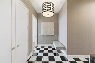 2727 Kirby Dr, Houston, TX 77098 - Photo 25