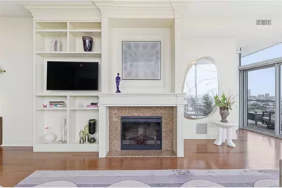 2727 Kirby Drive #16C, Houston, TX 77098 - Photo 13