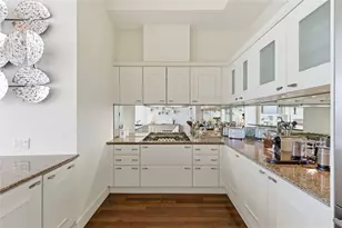 2727 Kirby Dr, Houston, TX 77098 - Photo 3