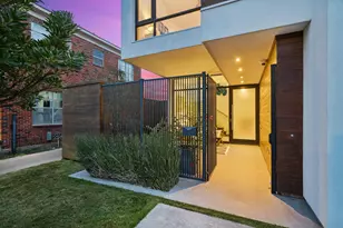 2332 Wroxton Rd, Houston, TX 77005 - Photo 7