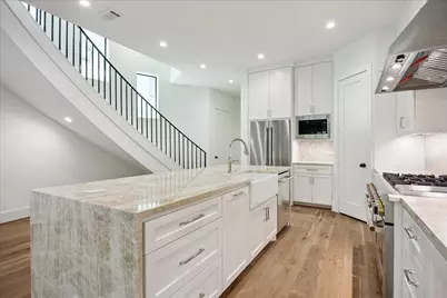 6303 Rodrigo Street #A, Houston, TX 77007 - Photo 11