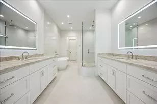 6303 Rodrigo St, Houston, TX 77007 - Photo 17