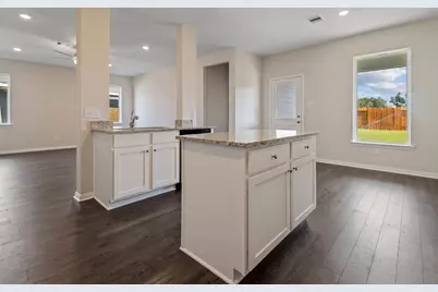 15802 Berry Hill Drive, Conroe, TX 77303 - Photo 9